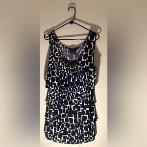 White House Black Market - Size XL